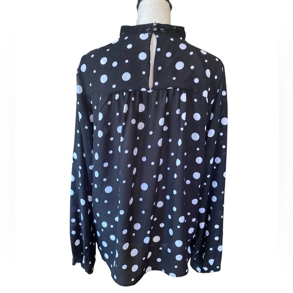Zac & Racheal polkadotted blouse SZ LRG - Picture 2 of 6